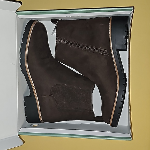 Kenzie Kasha Brown Size 10 Women’s‎ Ankle Booties - Picture 1 of 5